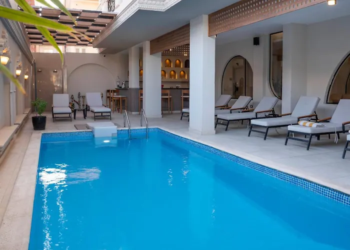 Tk Royal & Hurghada